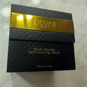 NWT L'Core Paris Black Mamba Rejuvenating Mask - MSRP $4,000.00